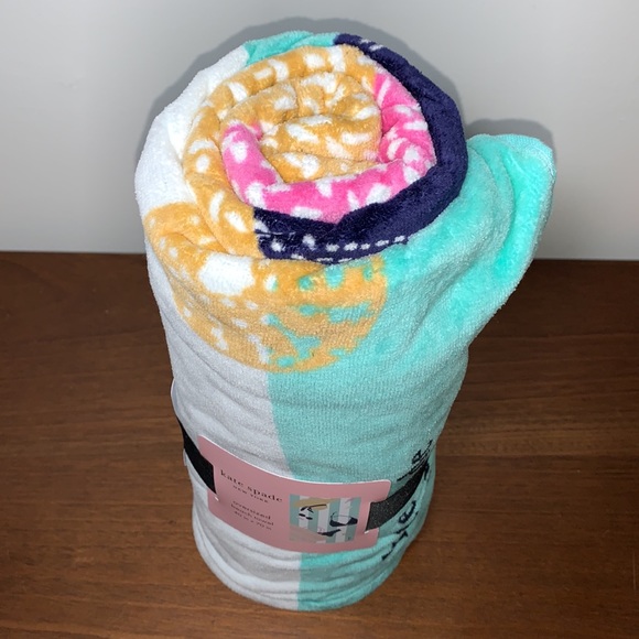 kate spade NY Beach Towel, 100% Cotton, 40” x 70” - Picture 15 of 16